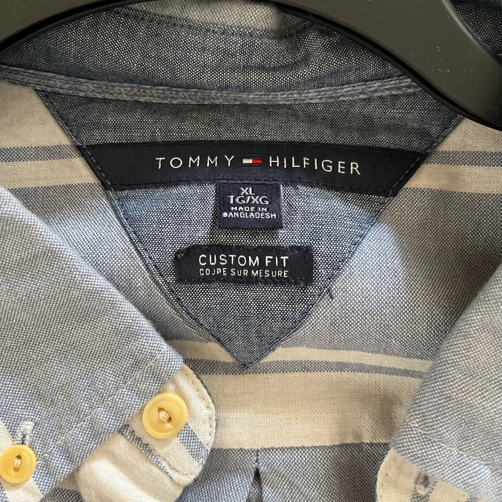 Tommy Hilfiger casual button down